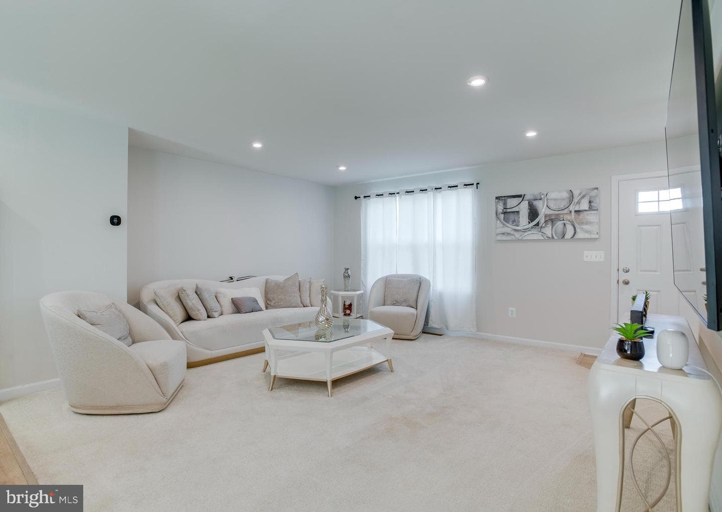 2609 High Point photo 8