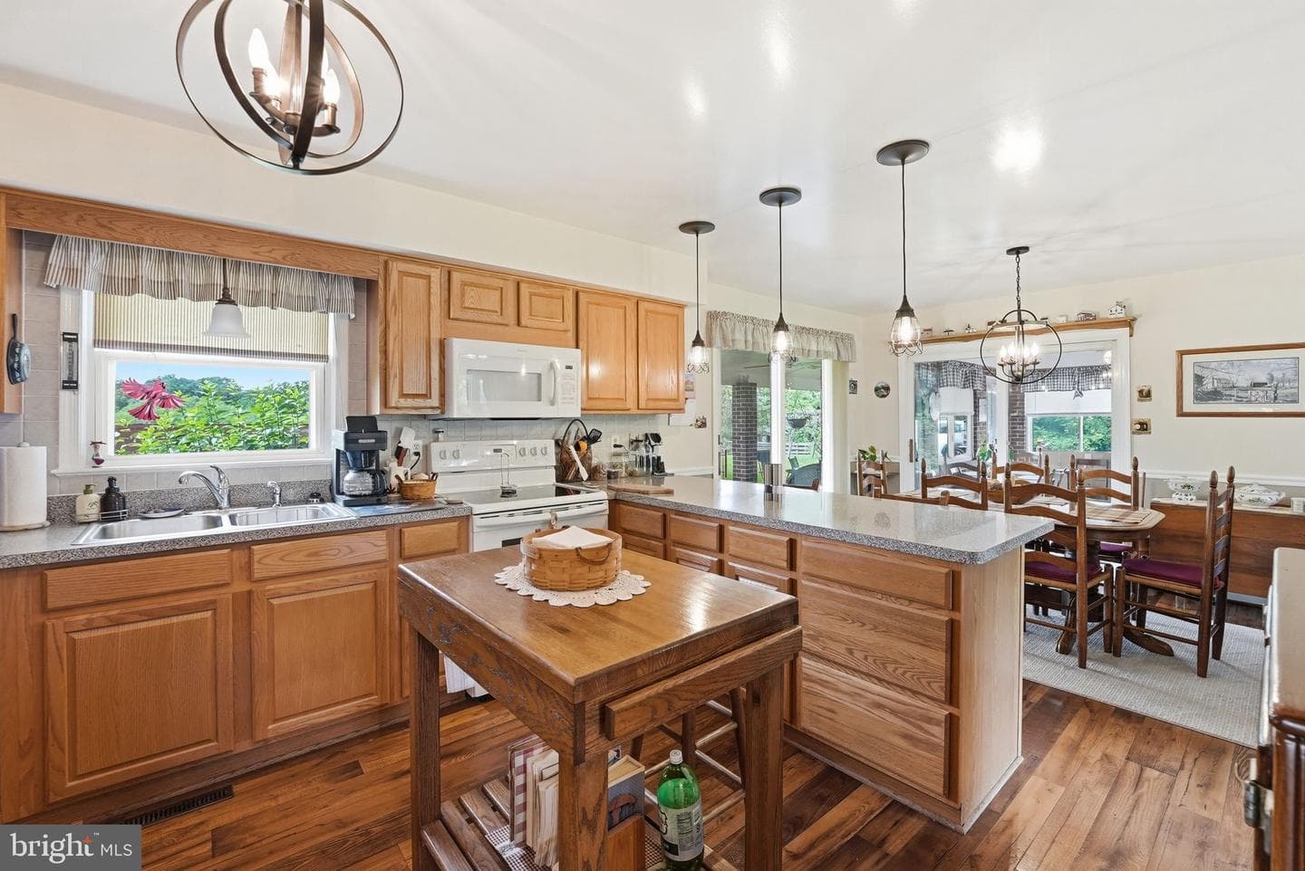 12332 Lindann Lane photo 16