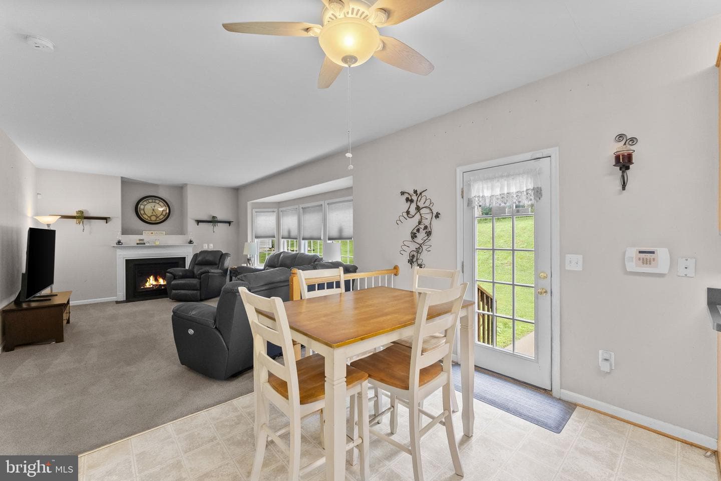 1085 Virginia Avenue photo 11