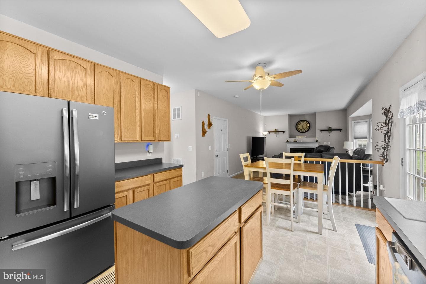 1085 Virginia Avenue photo 15