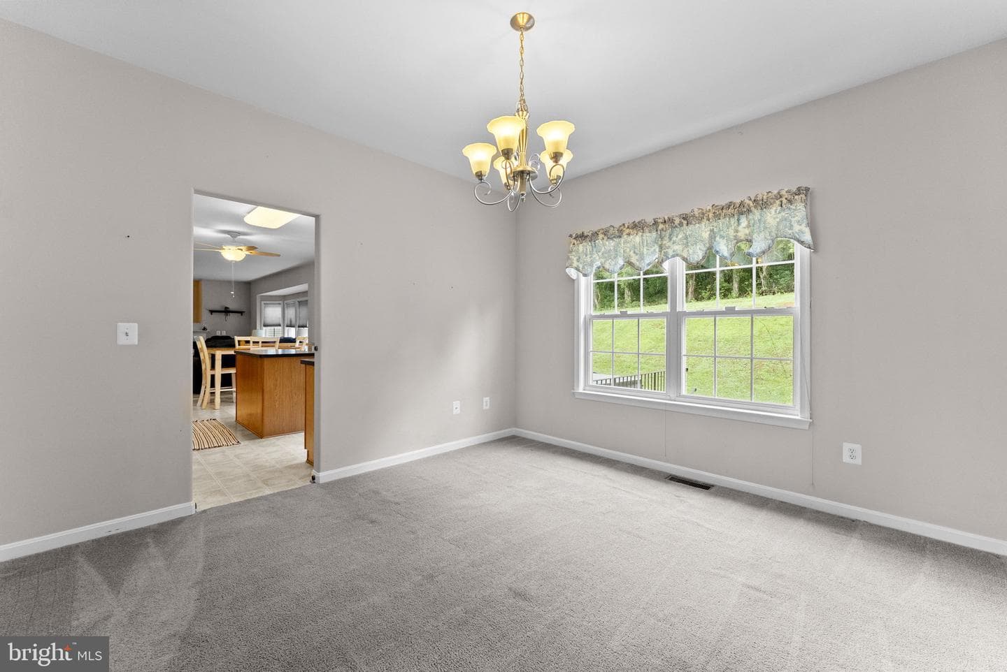 1085 Virginia Avenue photo 25