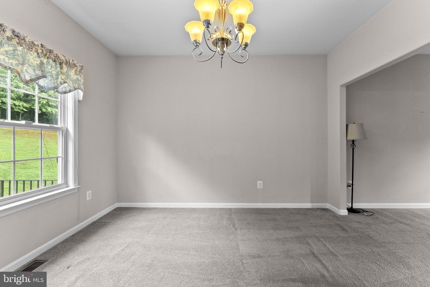 1085 Virginia Avenue photo 27
