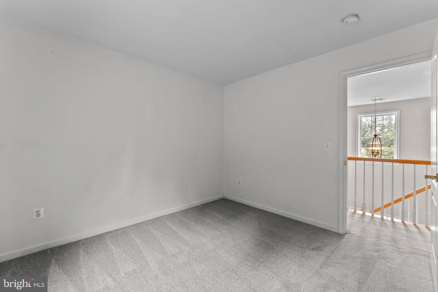 1085 Virginia Avenue photo 46