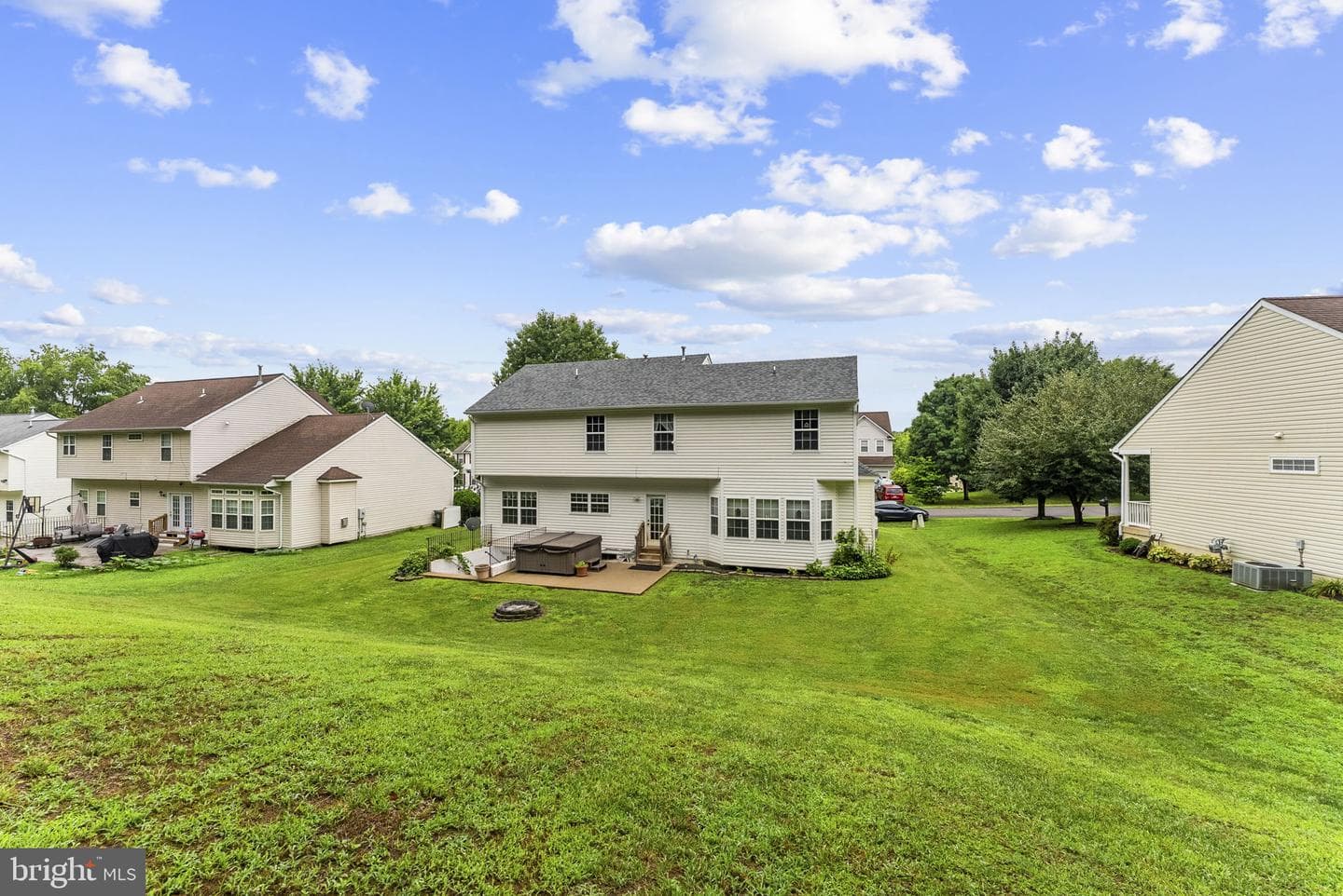 1085 Virginia Avenue photo 64