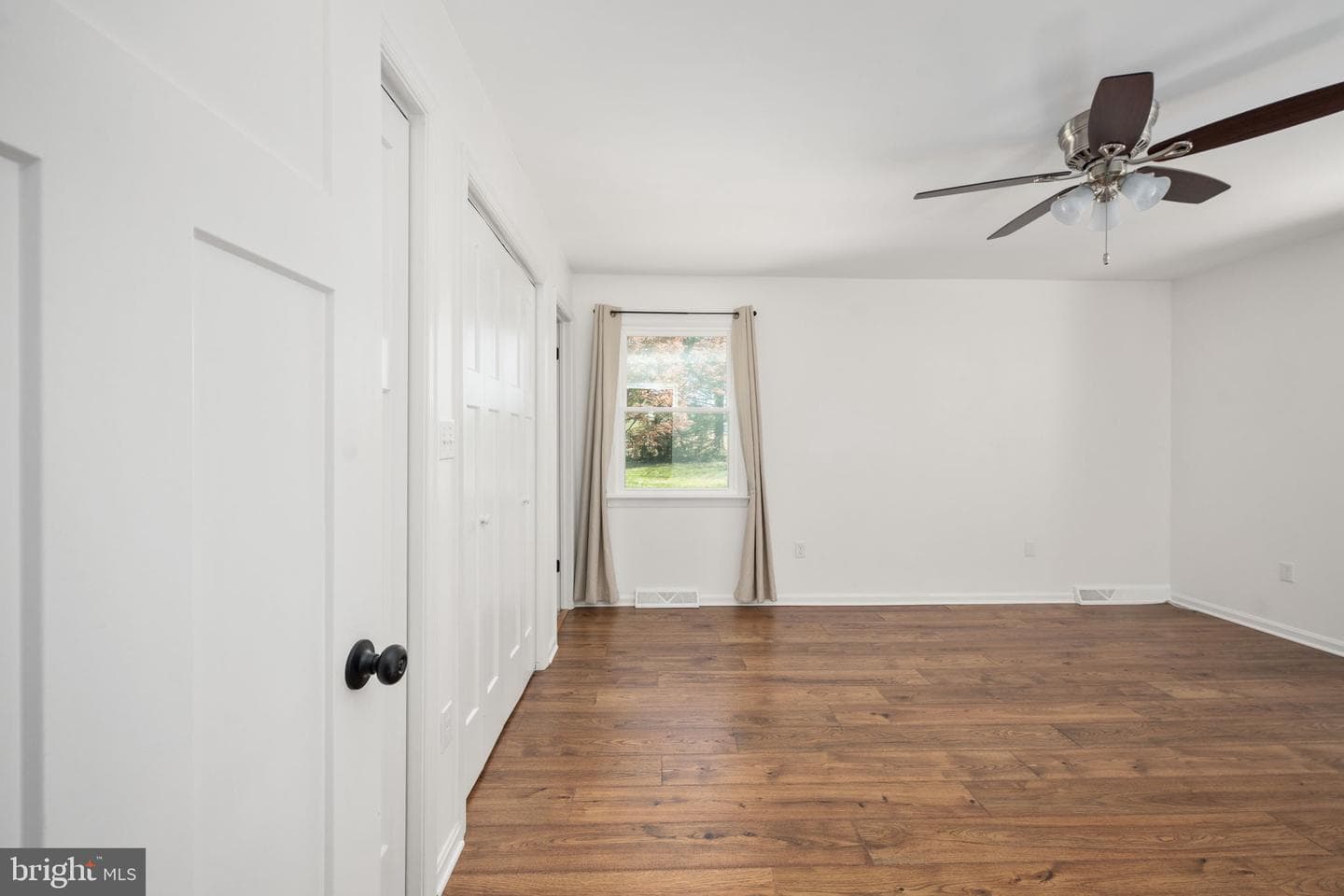 18493 Colonial Drive photo 35