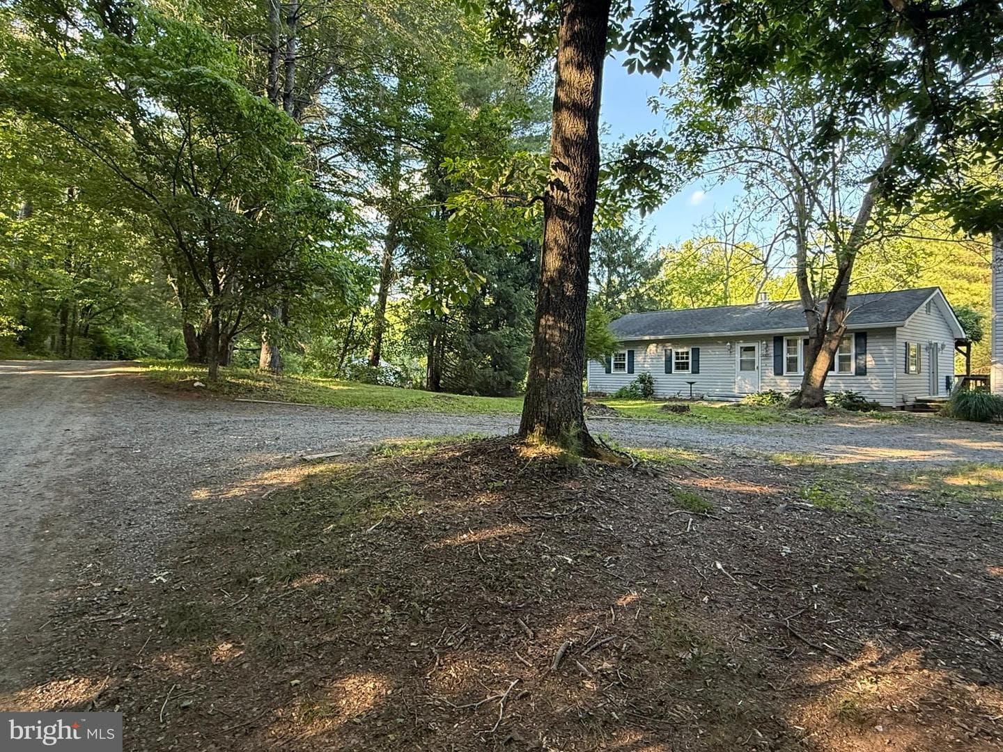 2083 Old Sawmill Lane photo 30
