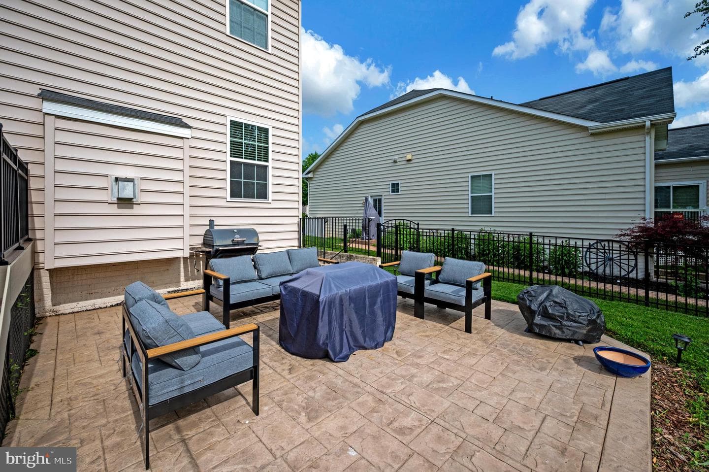 12037 Live Oak Drive photo 9