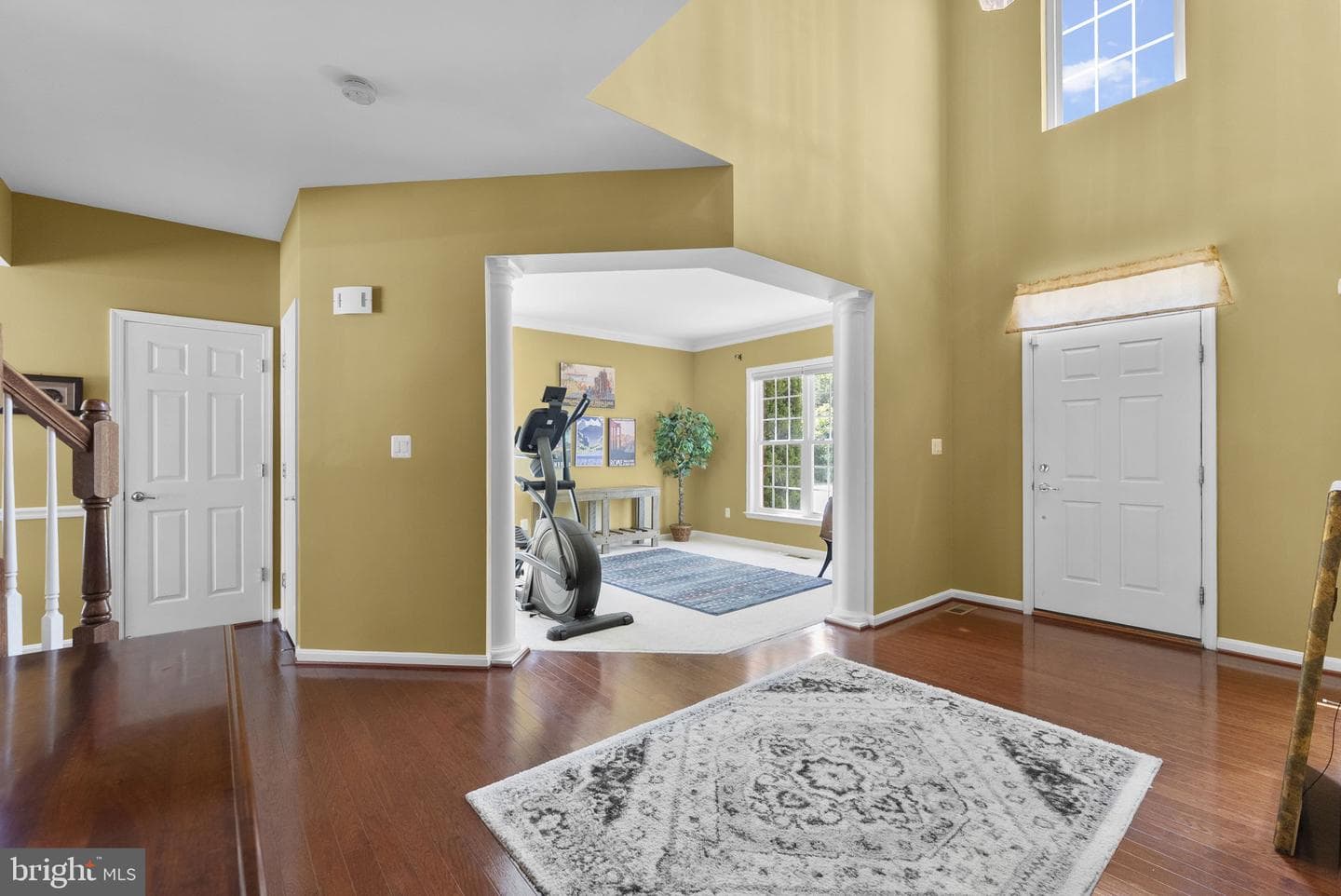 104 King Edward Court photo 6