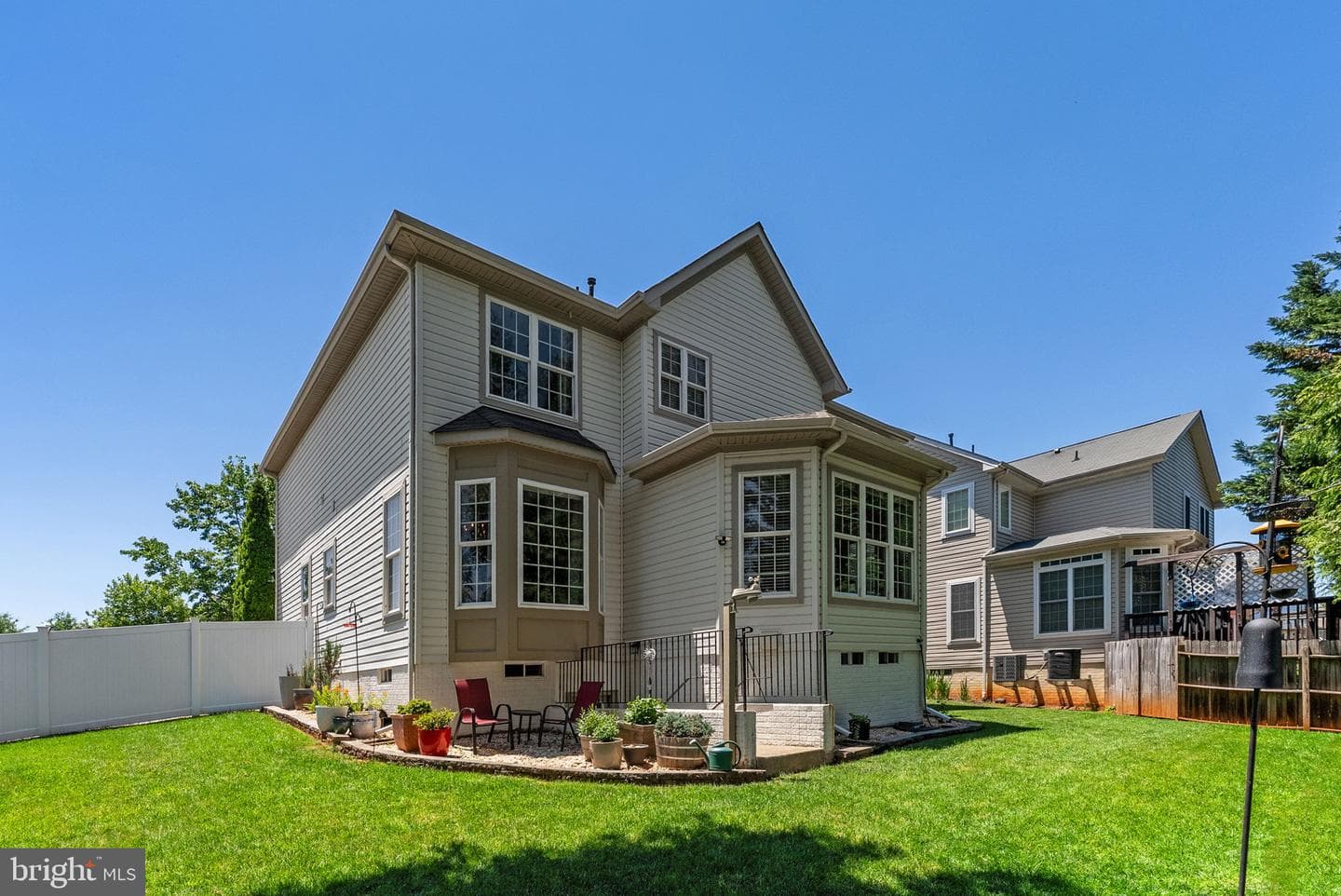 104 King Edward Court photo 64