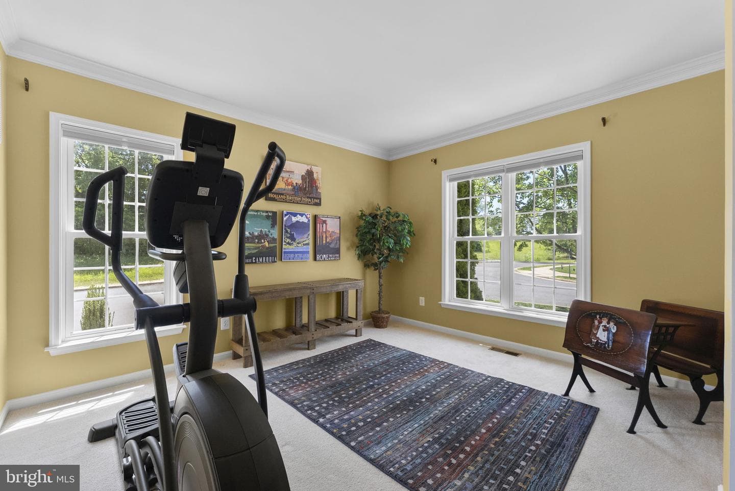 104 King Edward Court photo 8