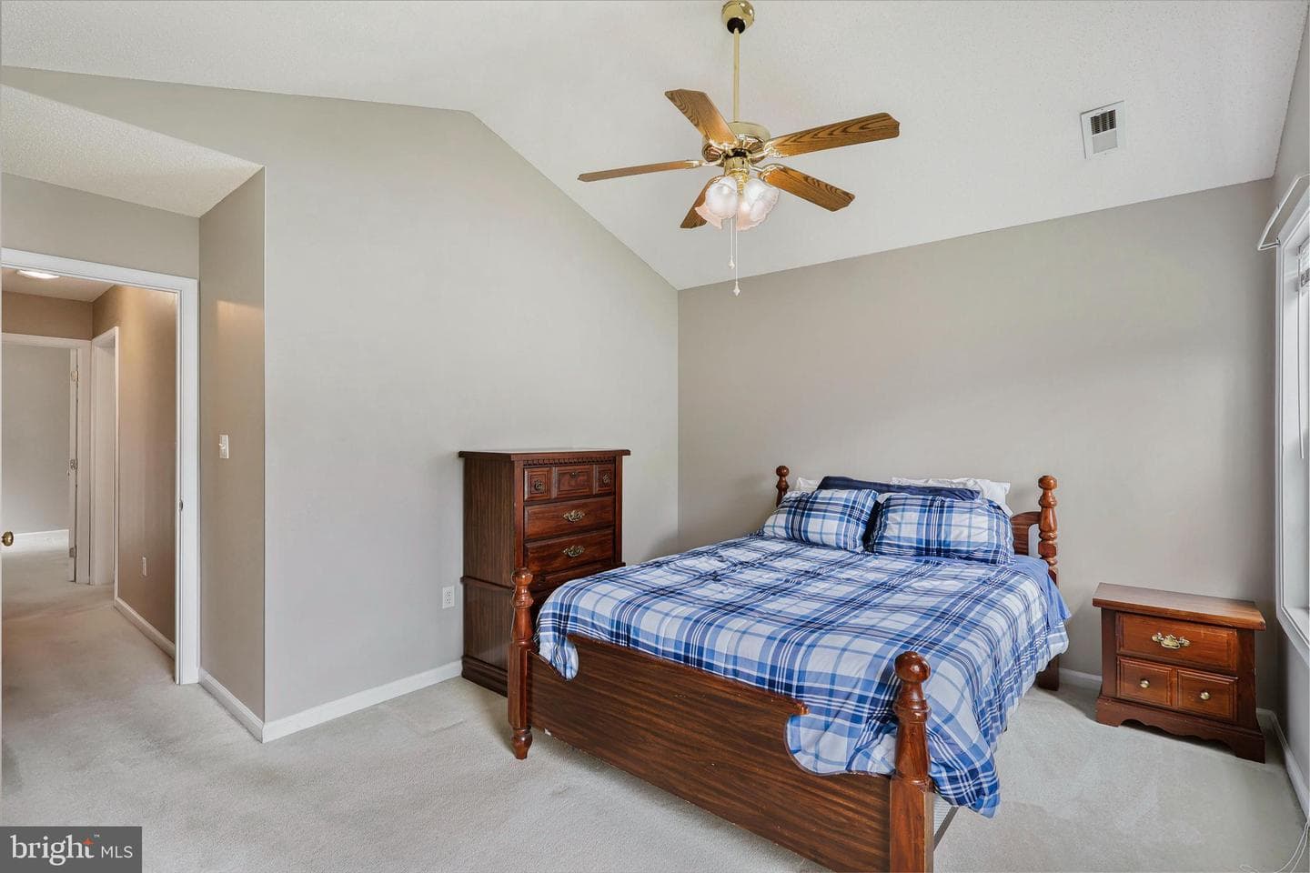 784 Ripplebrook Drive photo 13