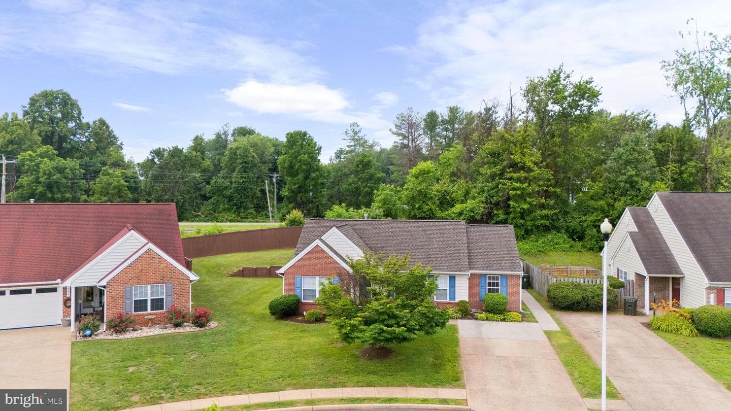 784 Ripplebrook Drive photo 3