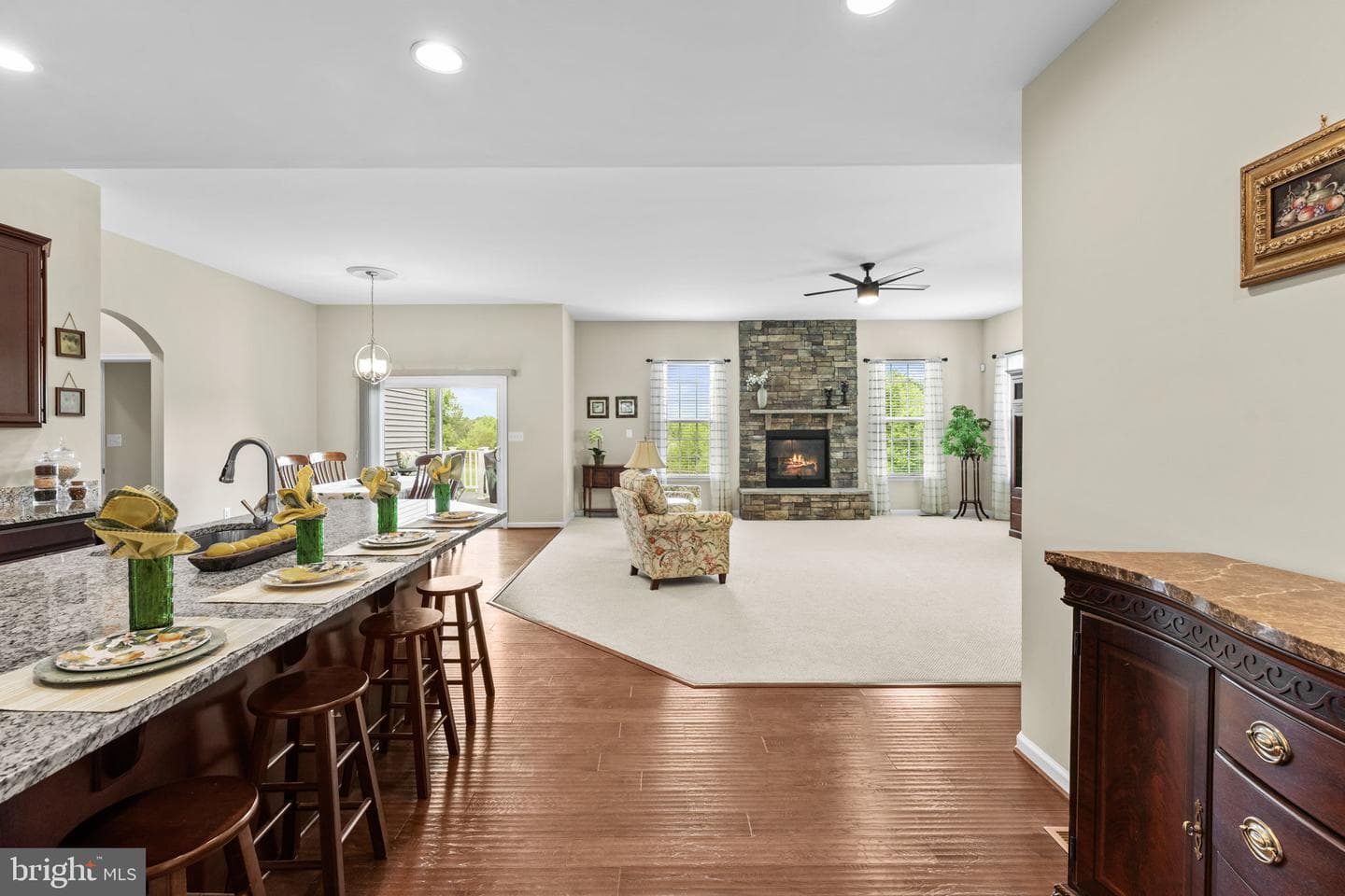14204 Belle Avenue photo 11