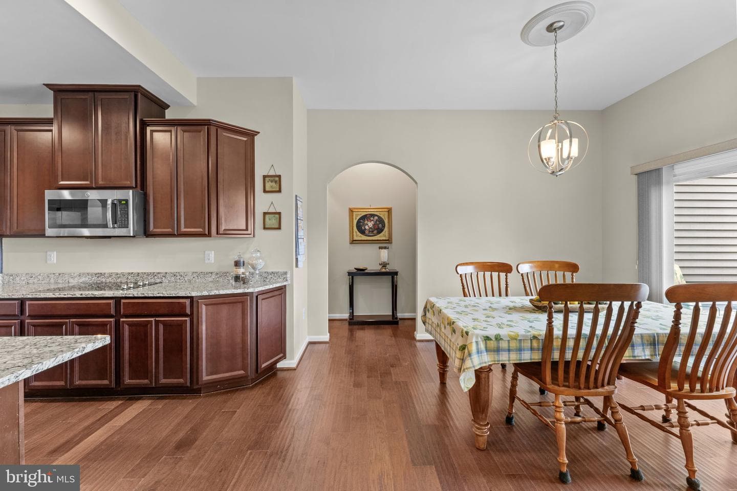 14204 Belle Avenue photo 23