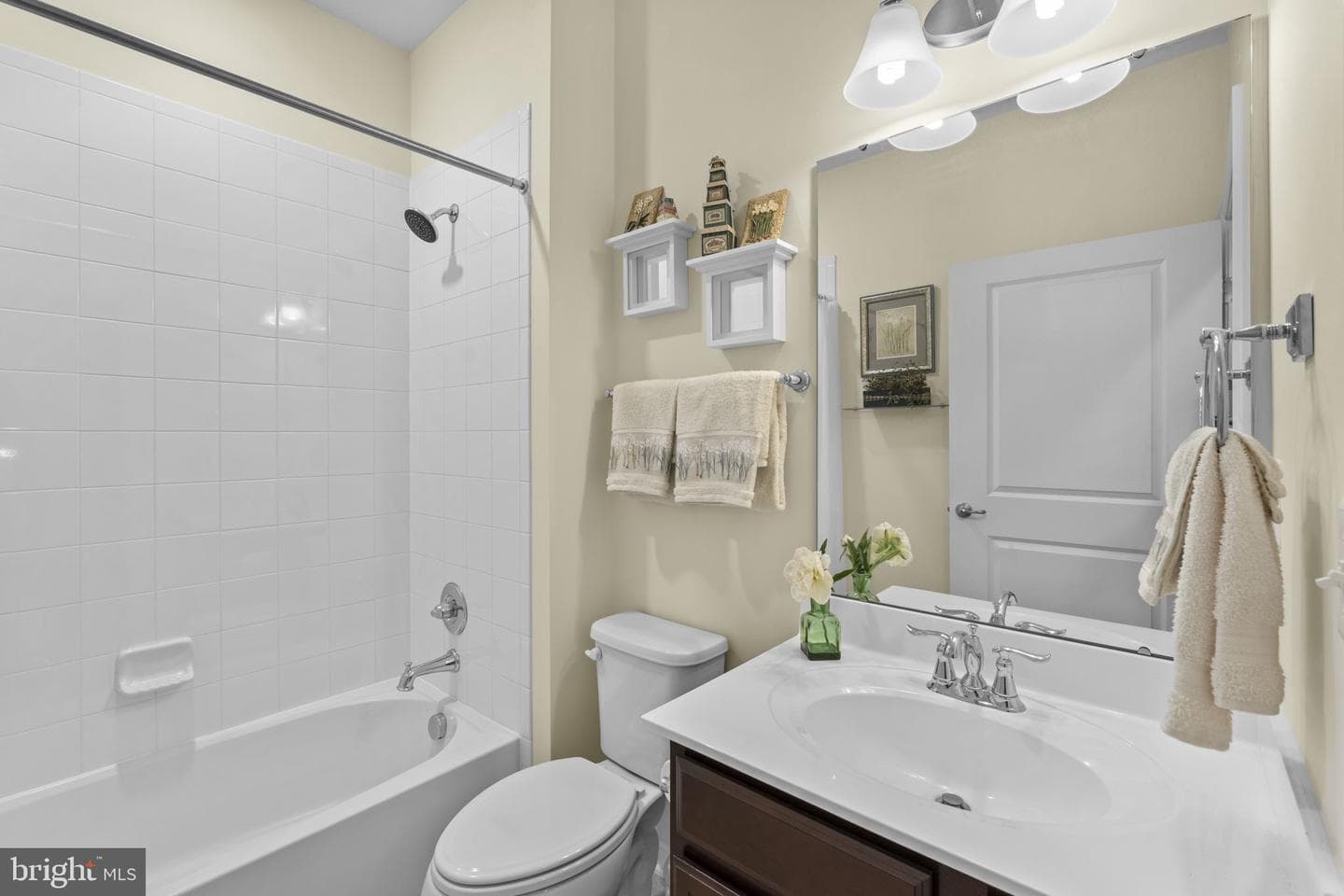 14204 Belle Avenue photo 44