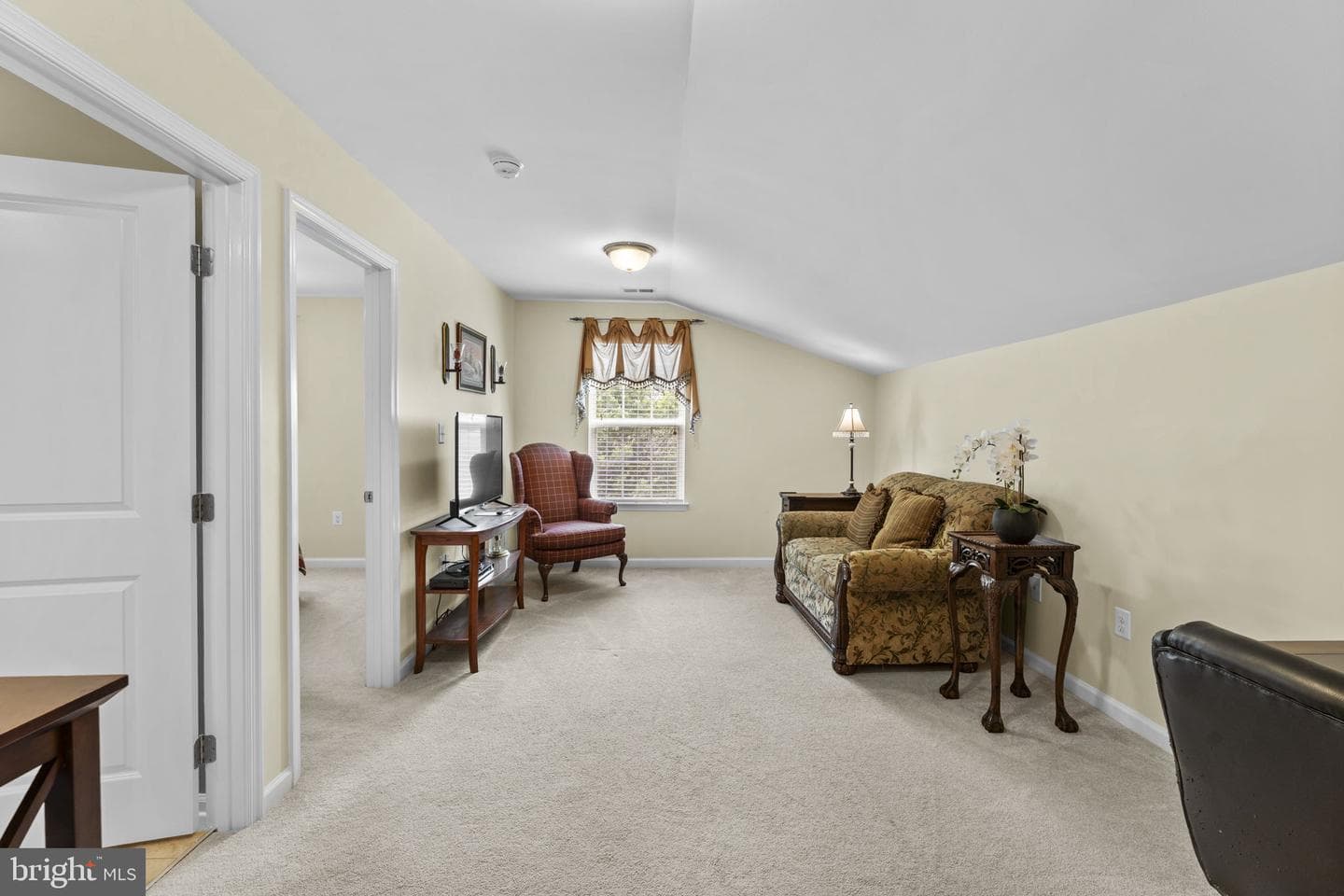 14204 Belle Avenue photo 47