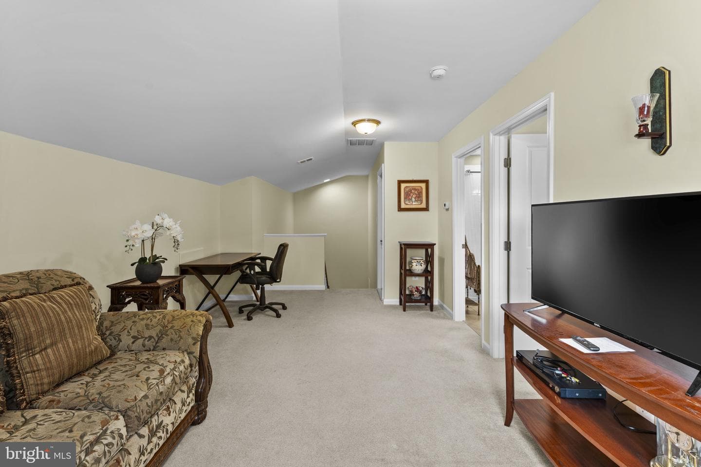 14204 Belle Avenue photo 48