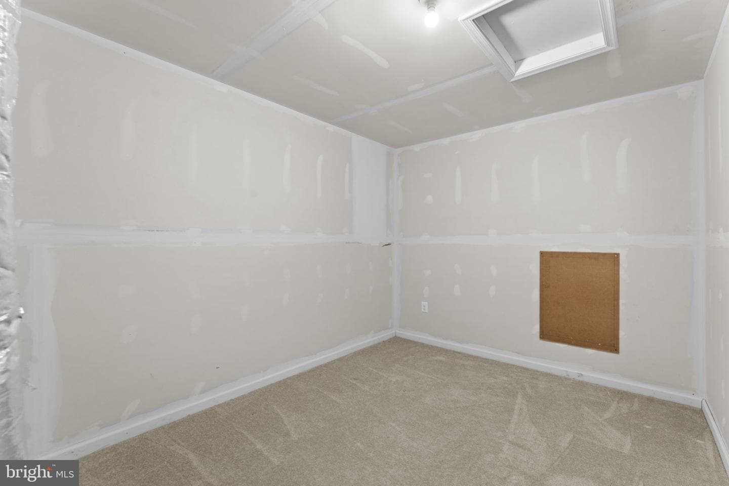 14204 Belle Avenue photo 55