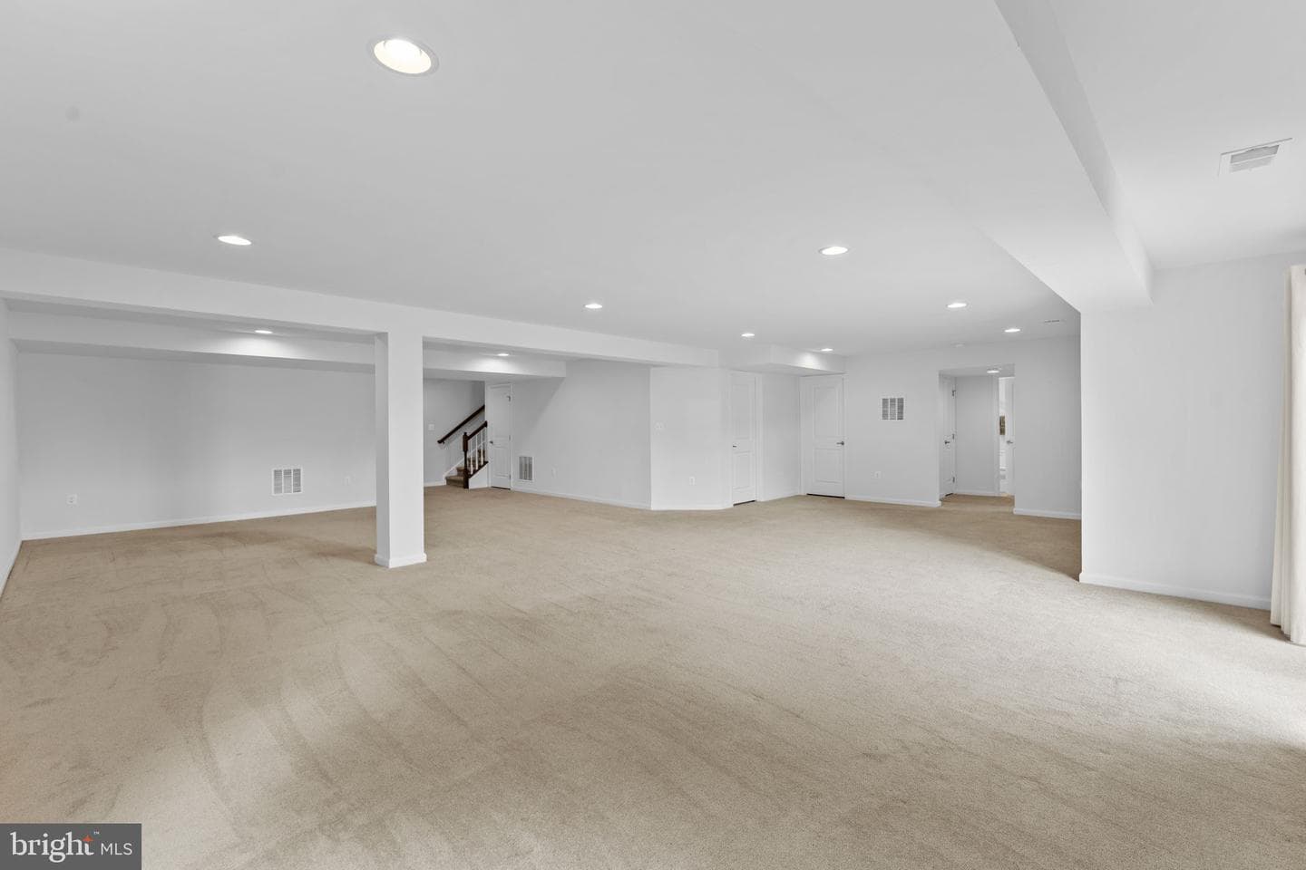 14204 Belle Avenue photo 59