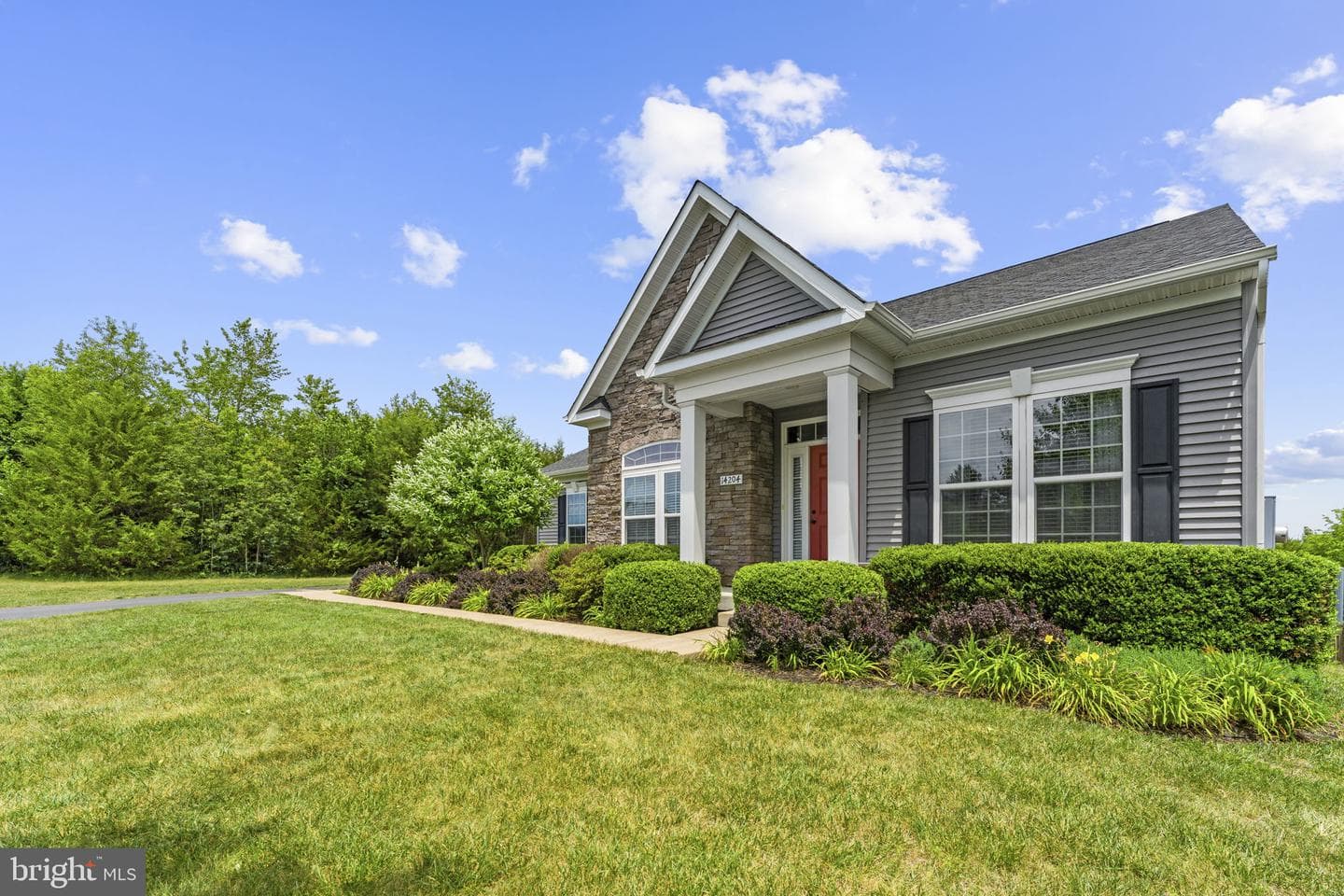 14204 Belle Avenue photo 78