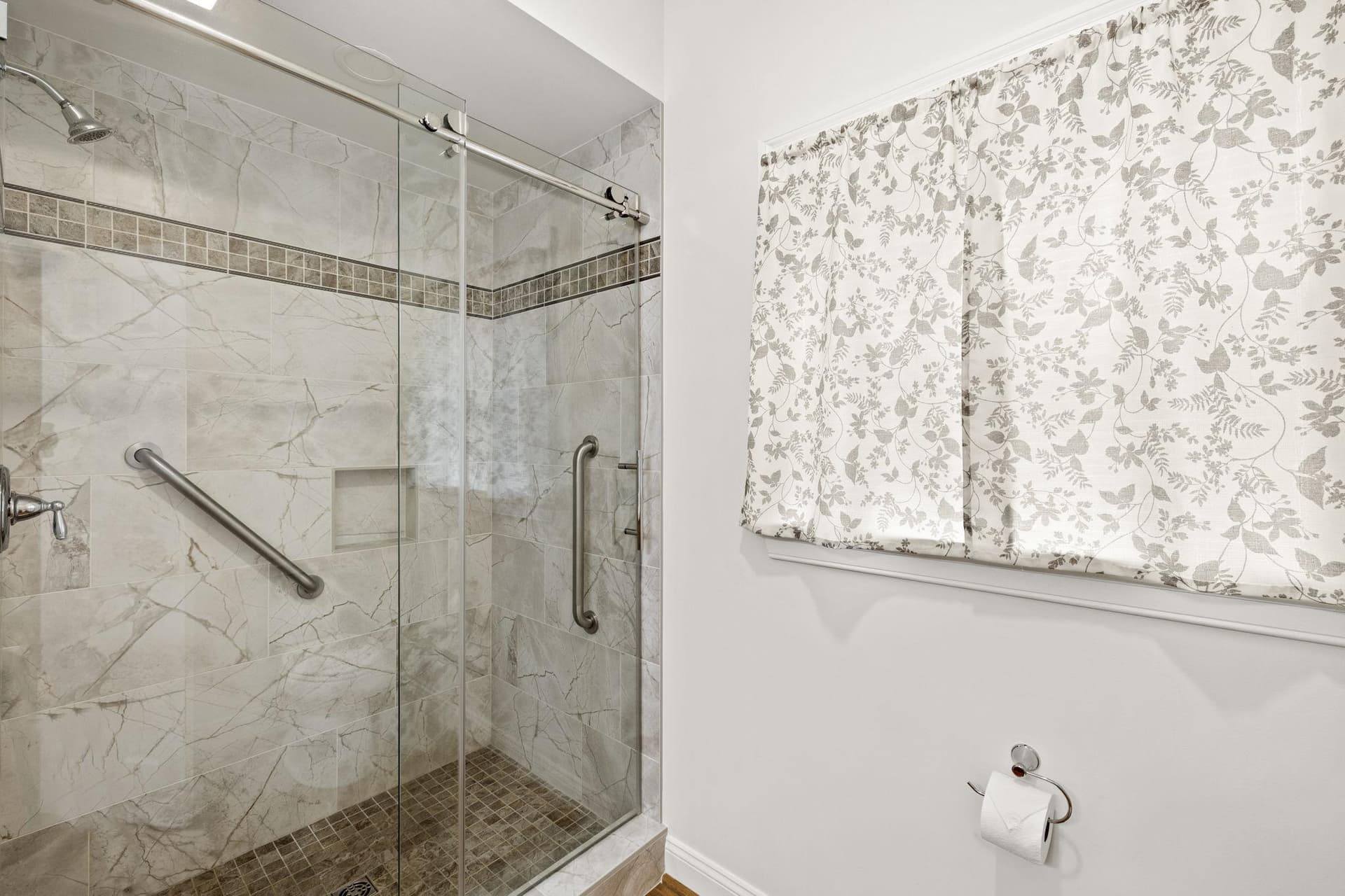 621 Country Club Road photo 33