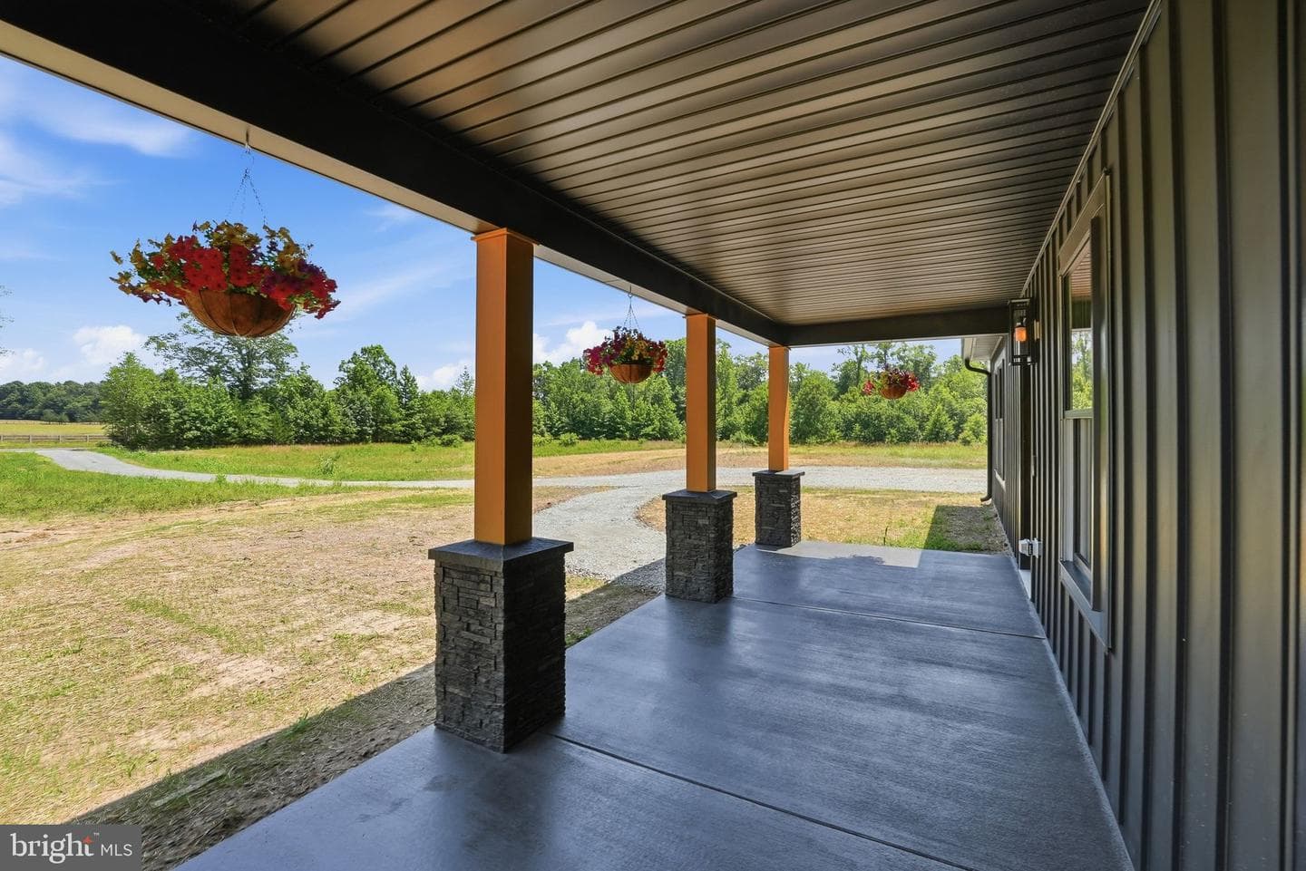 22218 Countryside Lane photo 9