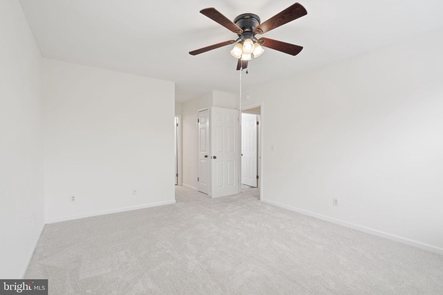 2309 Maplewood photo 28