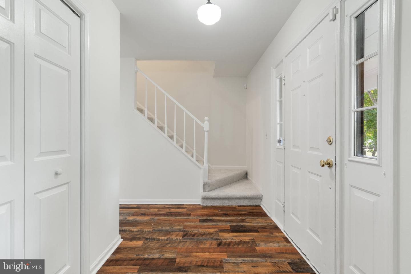 2309 Maplewood photo 4