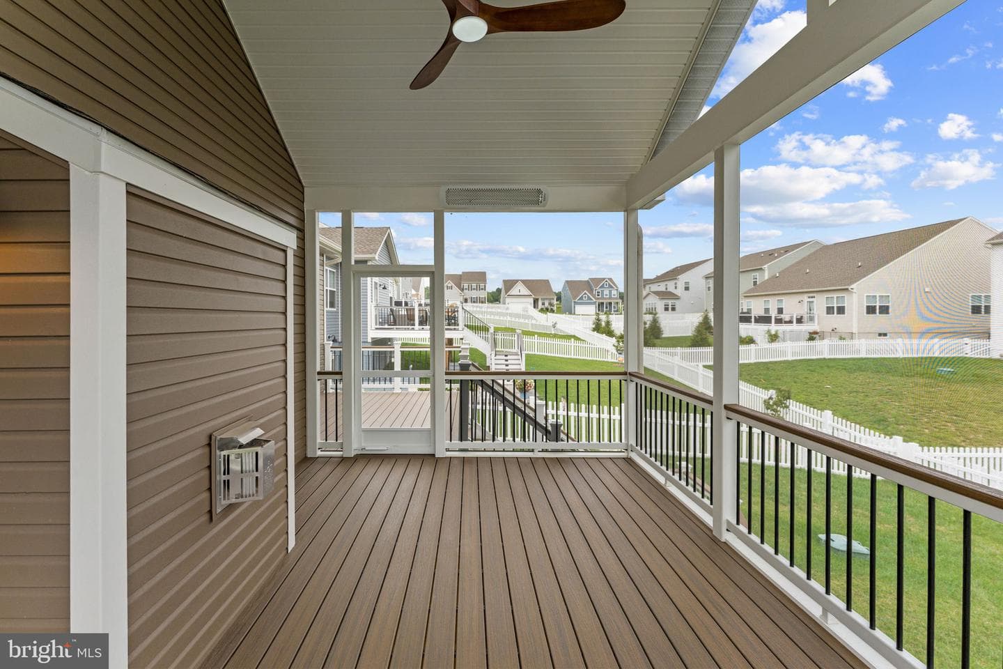 2047 Armstrong Terrace photo 46