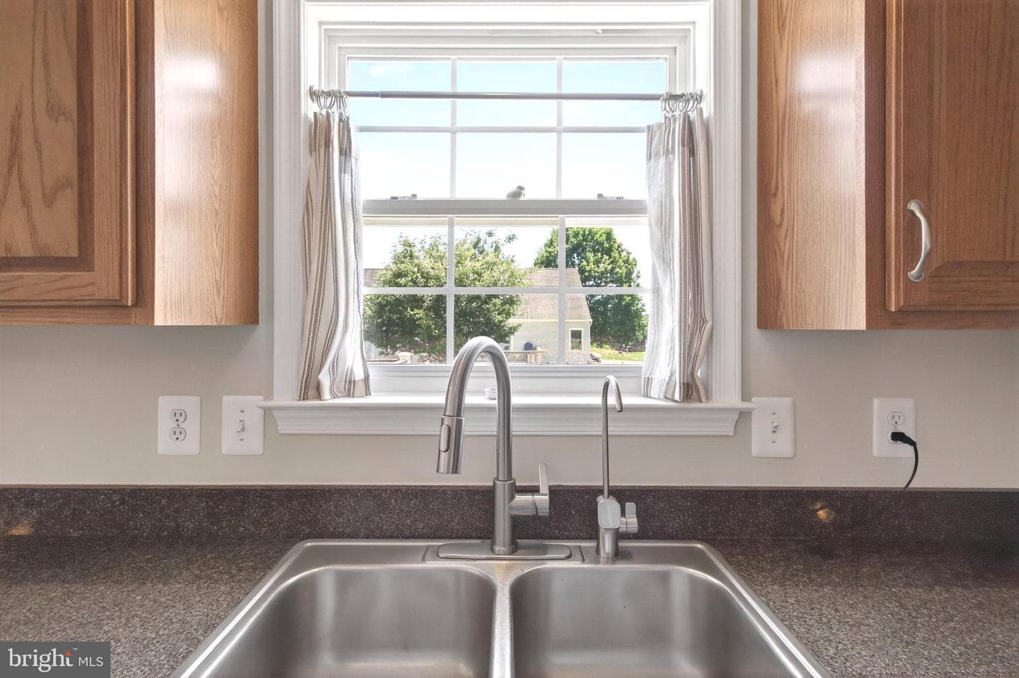1036 Virginia Avenue photo 15