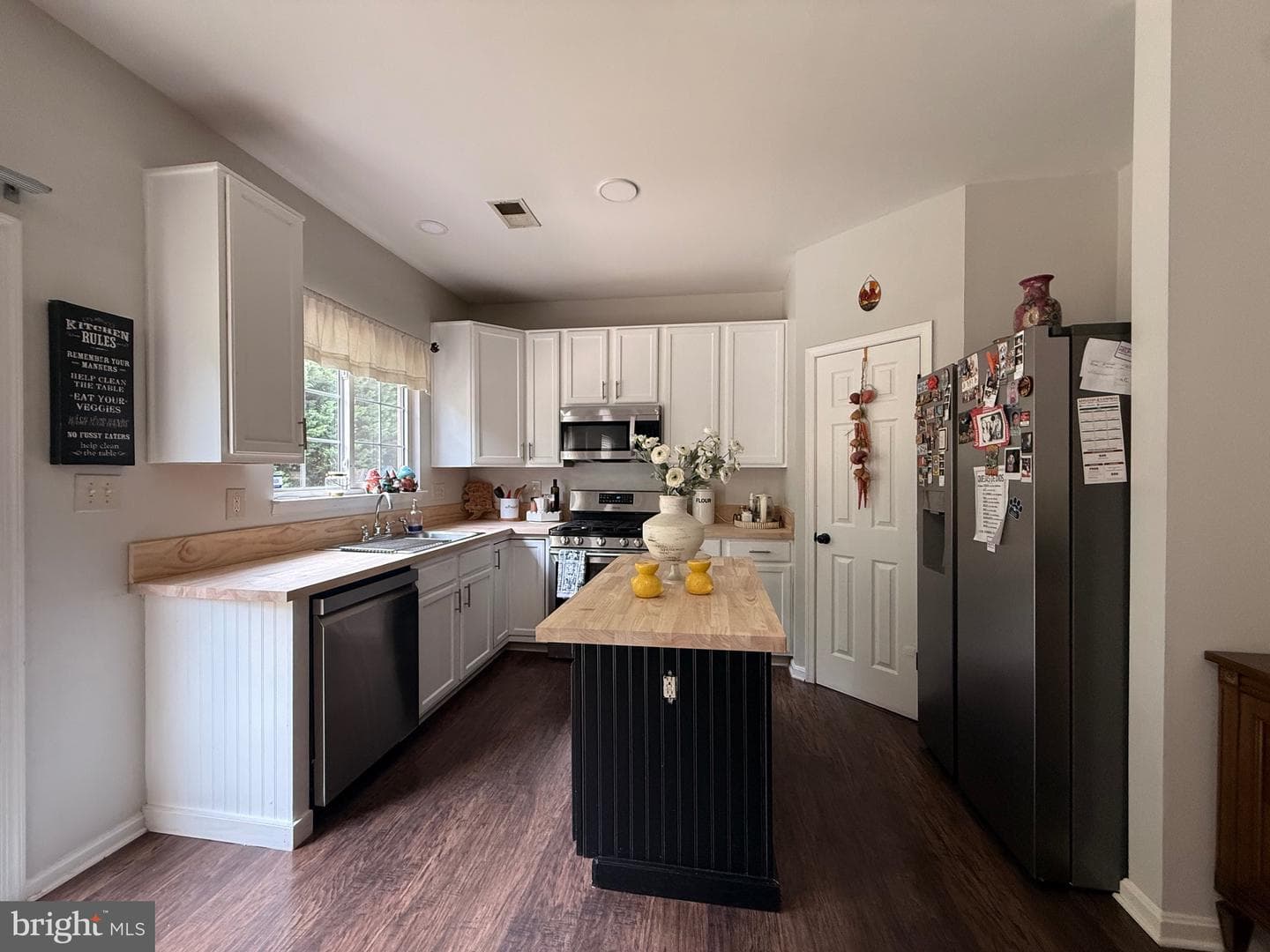2043 Cranberry Lane photo 9