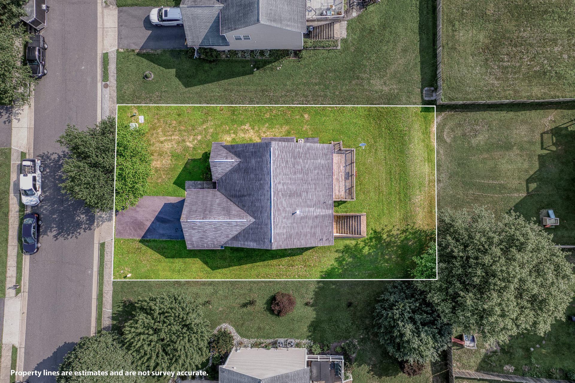945 Riverdale Circle photo 15