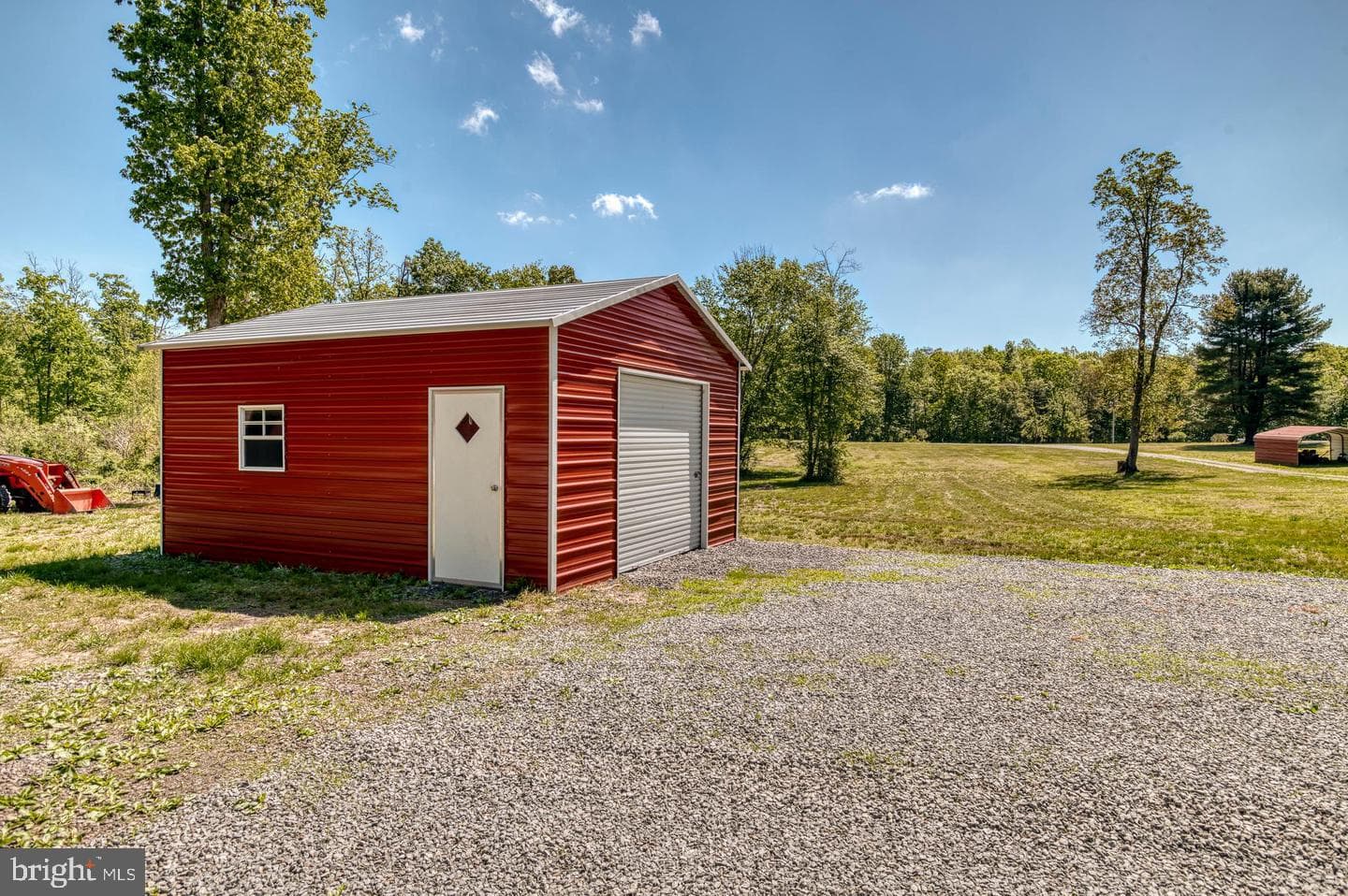 8427 Tall Oak Drive photo 45