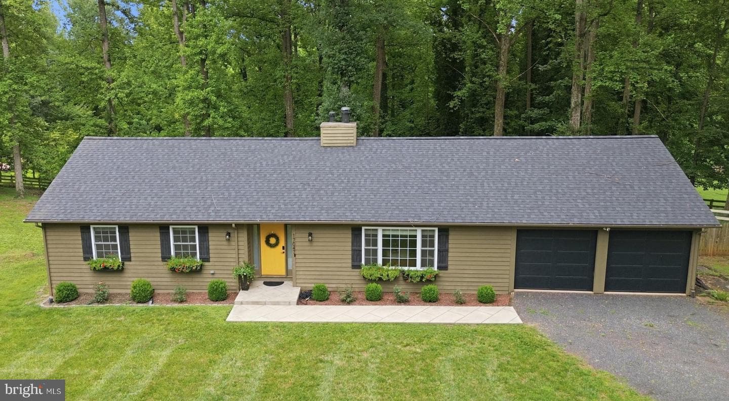 17047 Glenmore Court photo 1