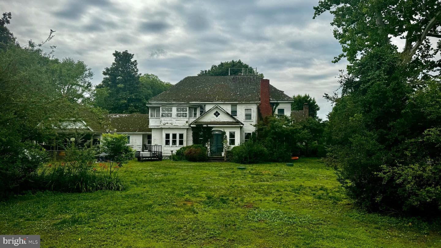 909 Caroline Street photo 4
