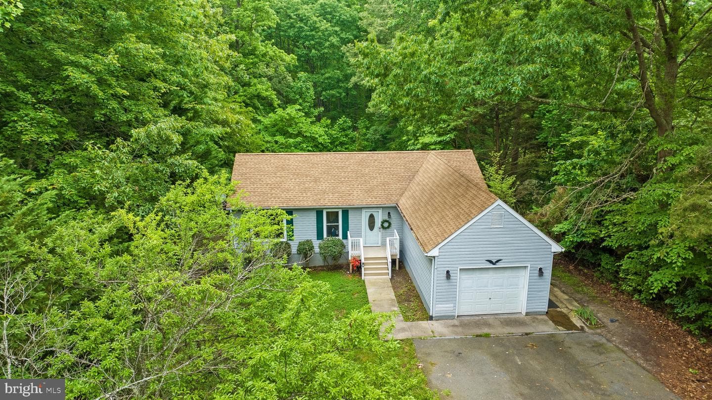 4 Heritage Cove photo 33