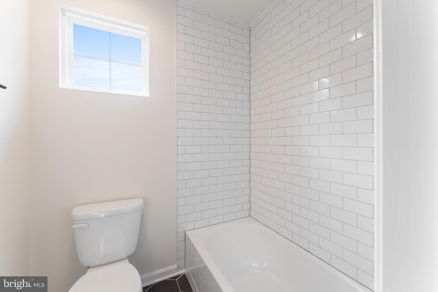11485 Brown Lane photo 35