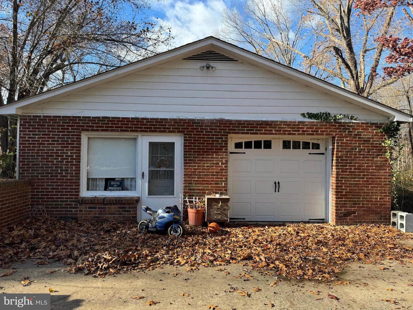 14423 Long Branch Road photo 3