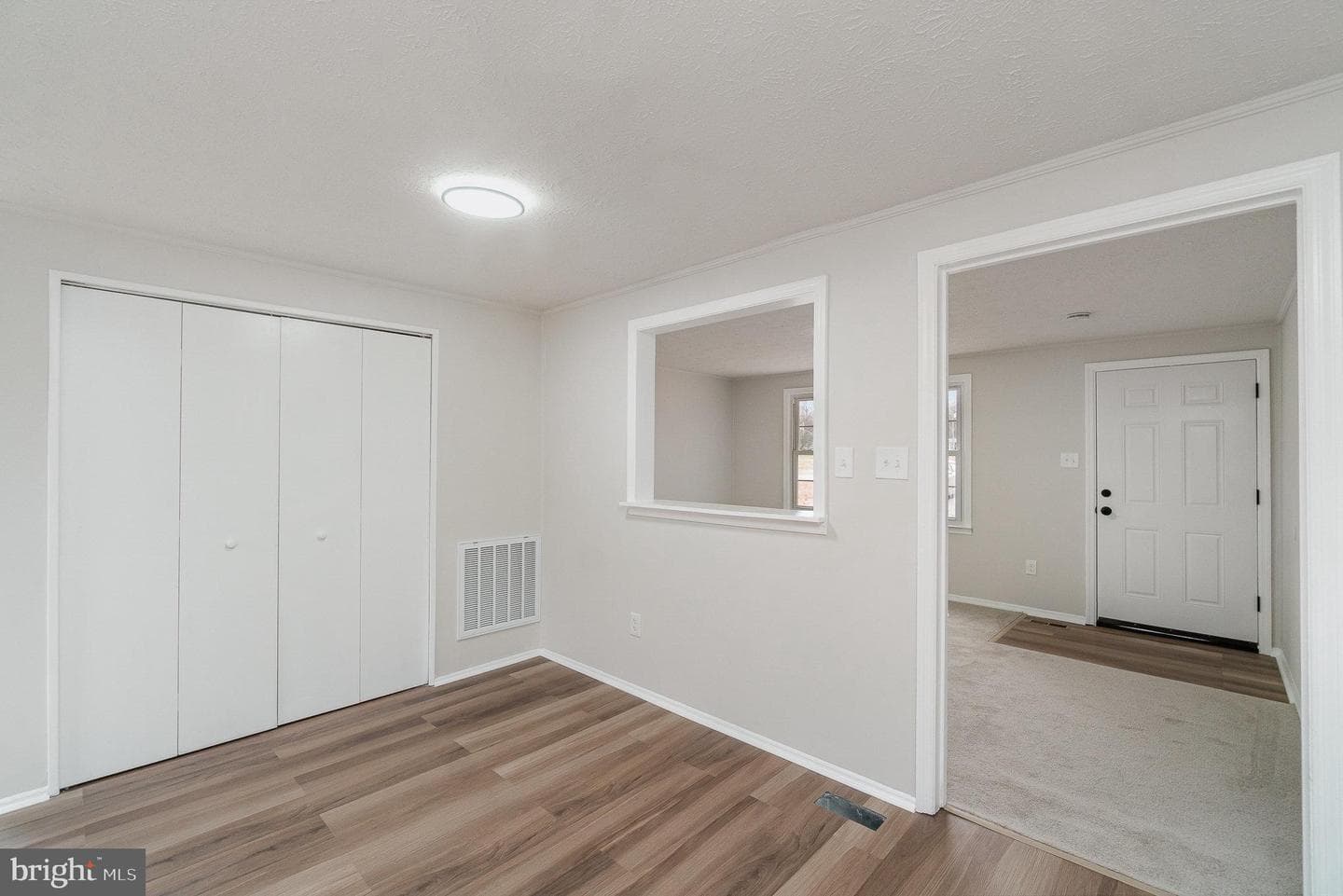 19256 Perimeter Road photo 6