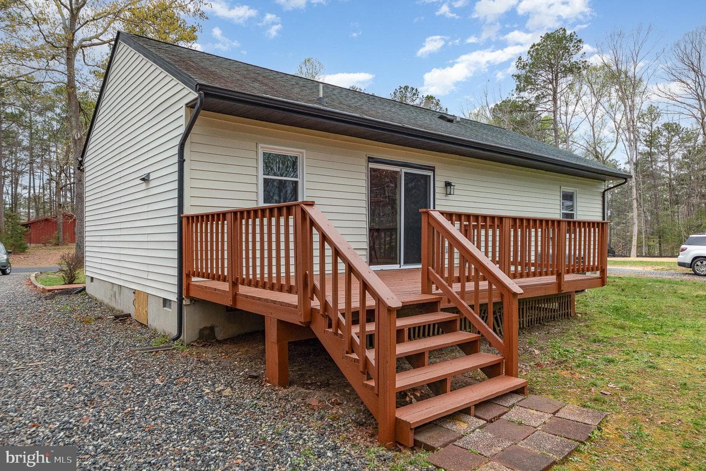 424 Loyalist Drive photo 18