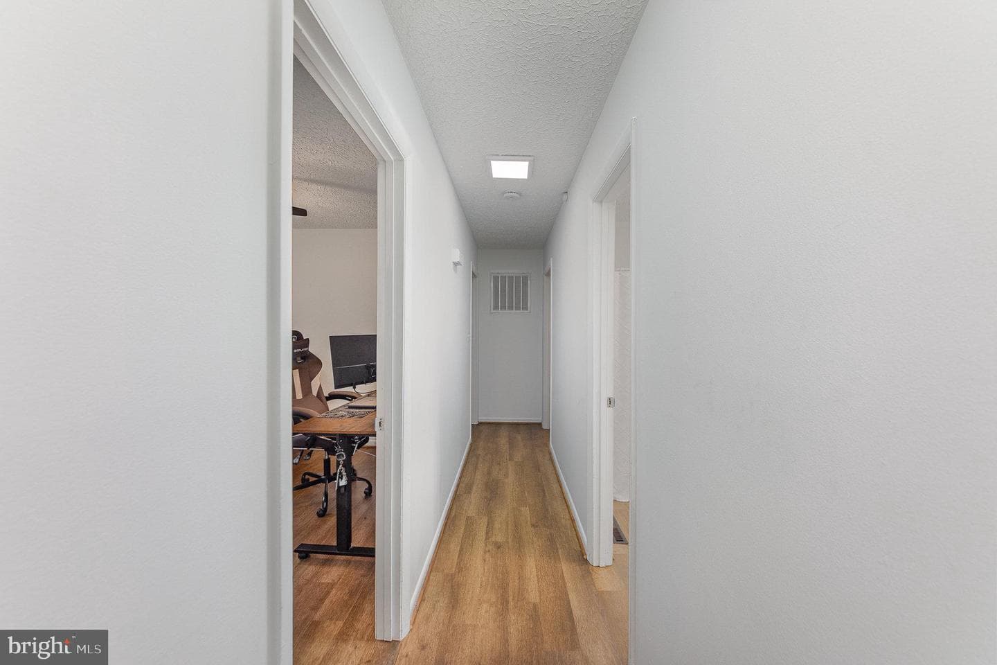 424 Loyalist Drive photo 8