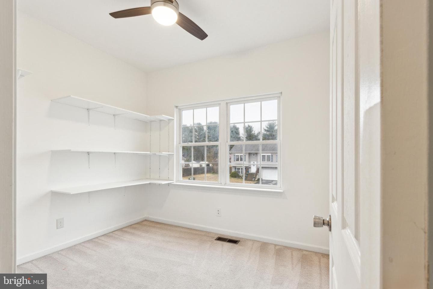 7246 Calvin Lane photo 12