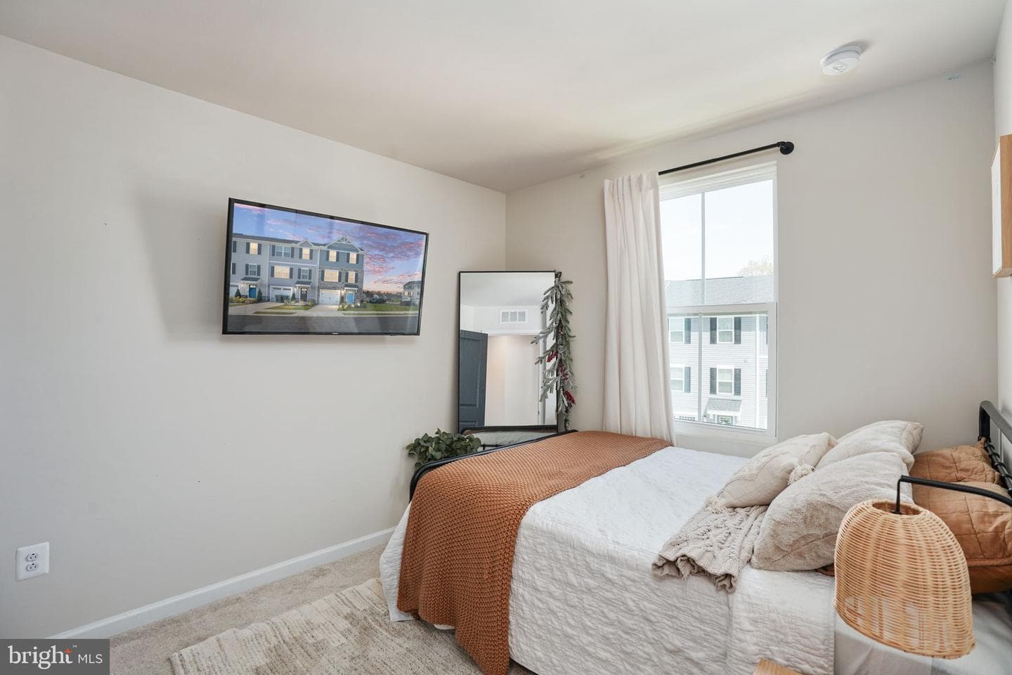7200 Senate Way photo 16