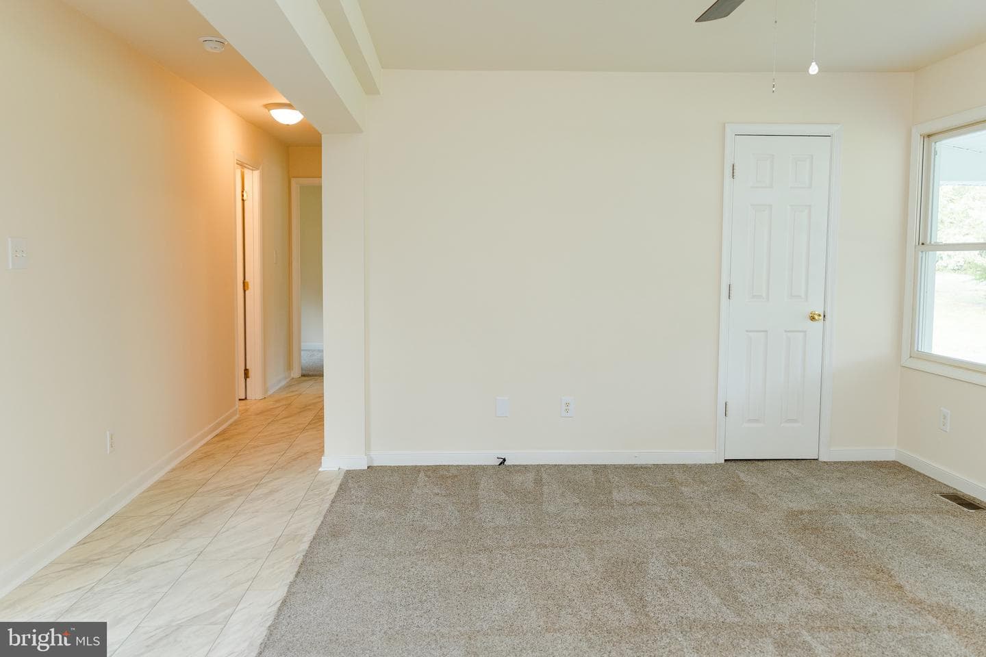 238 Admiral Drive photo 12