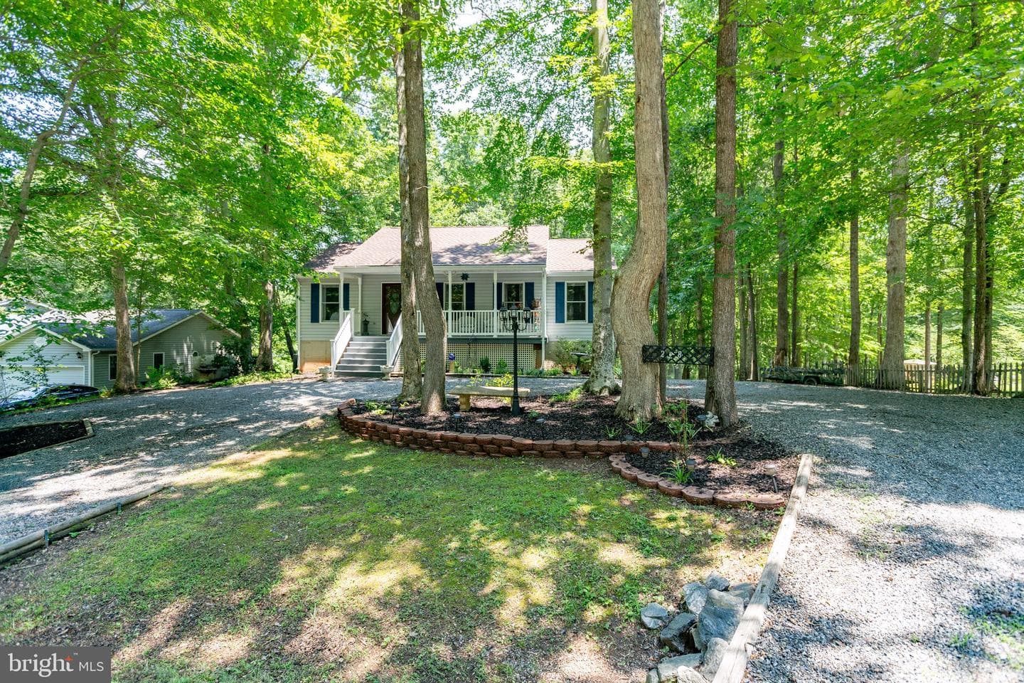 228 Cedar Ridge Drive photo 3