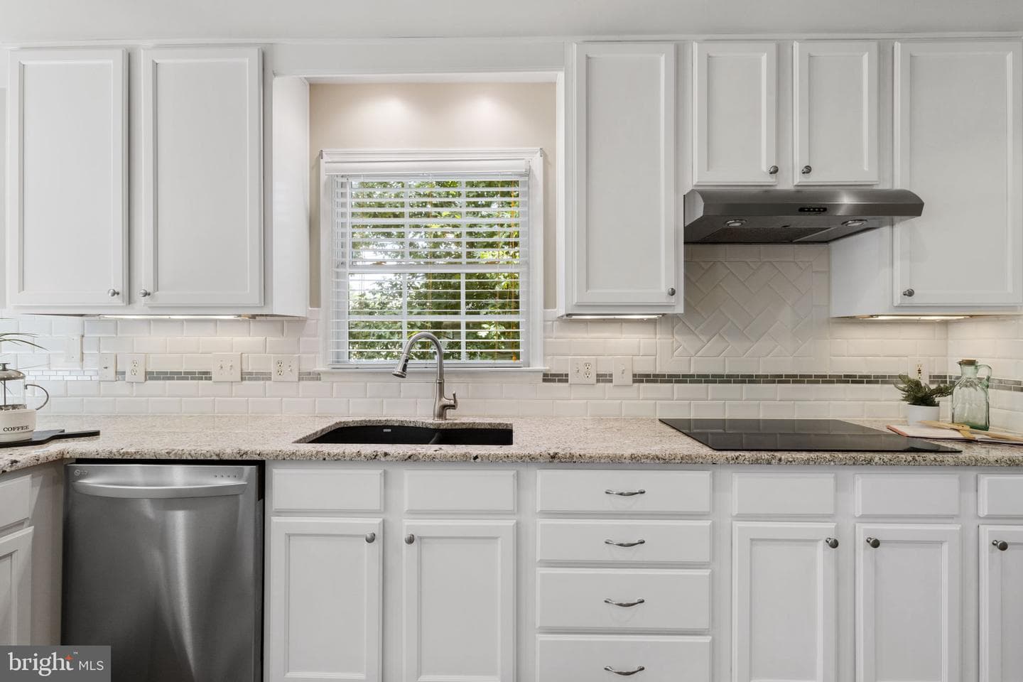 64 Bishop Cove photo 12