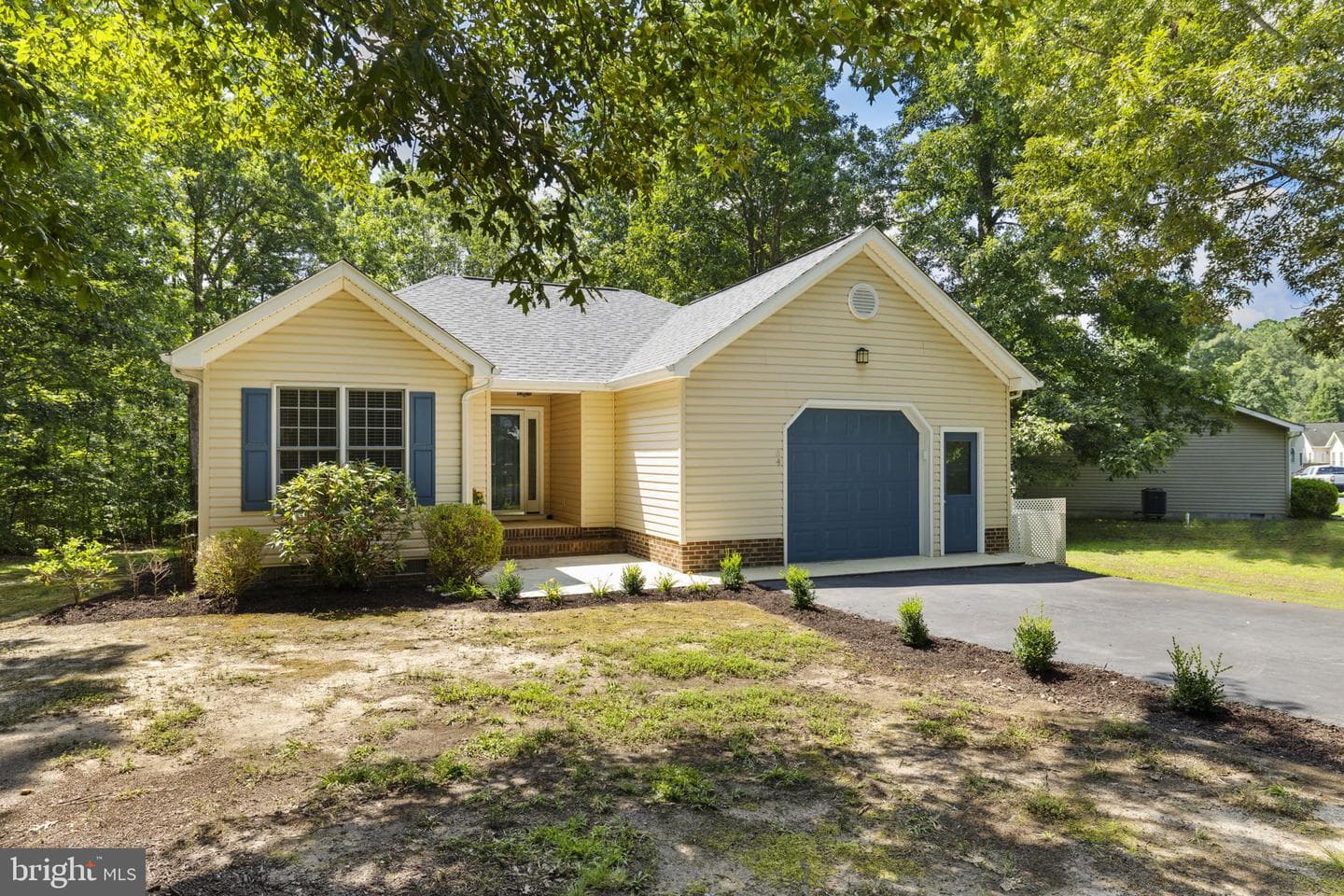 64 Bishop Cove photo 2