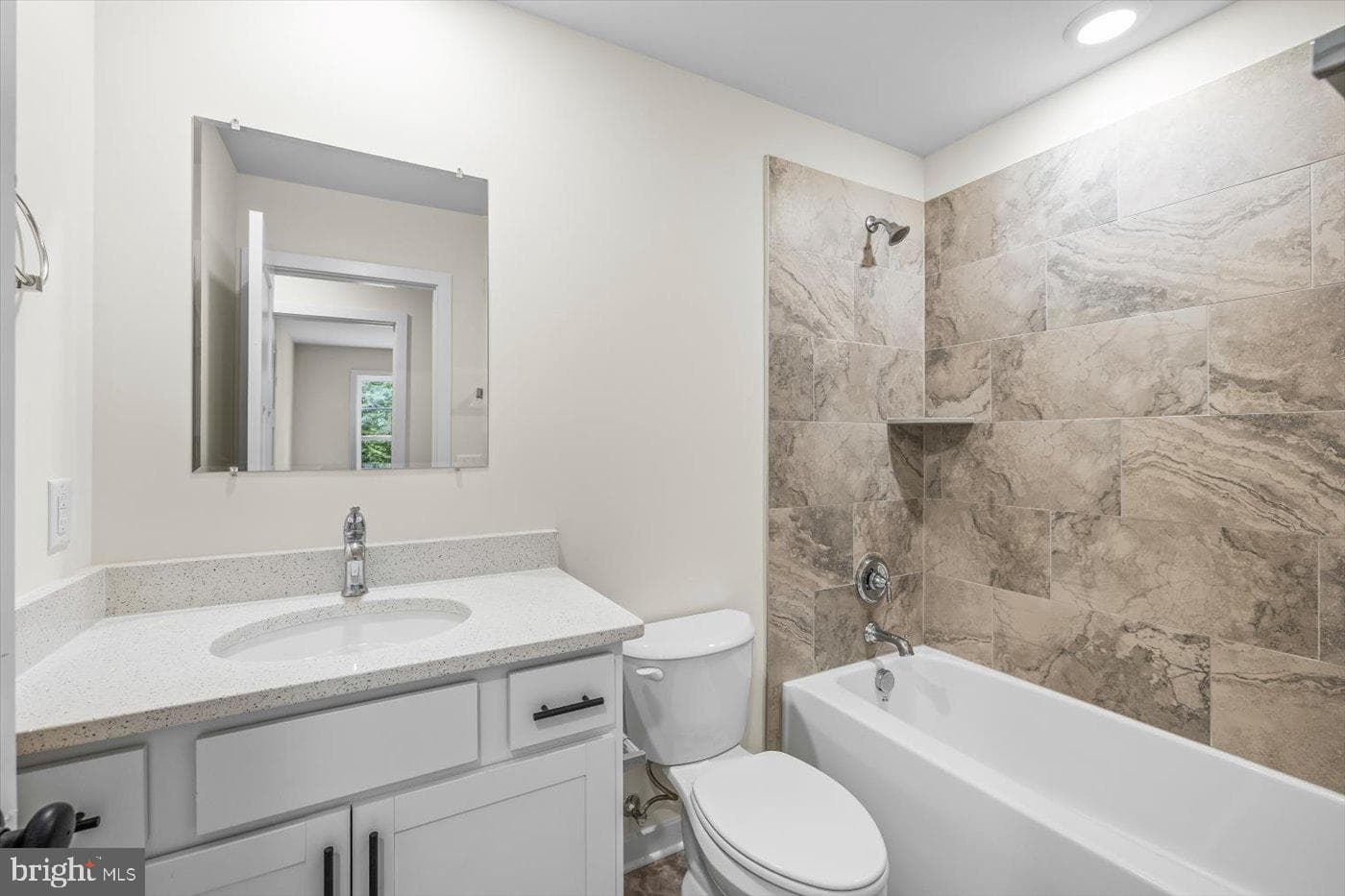 15439 Paige Road photo 18