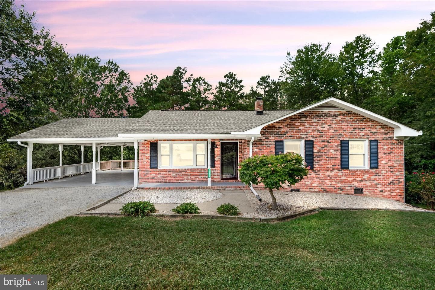 14433 Devils Three Jump Road photo 1