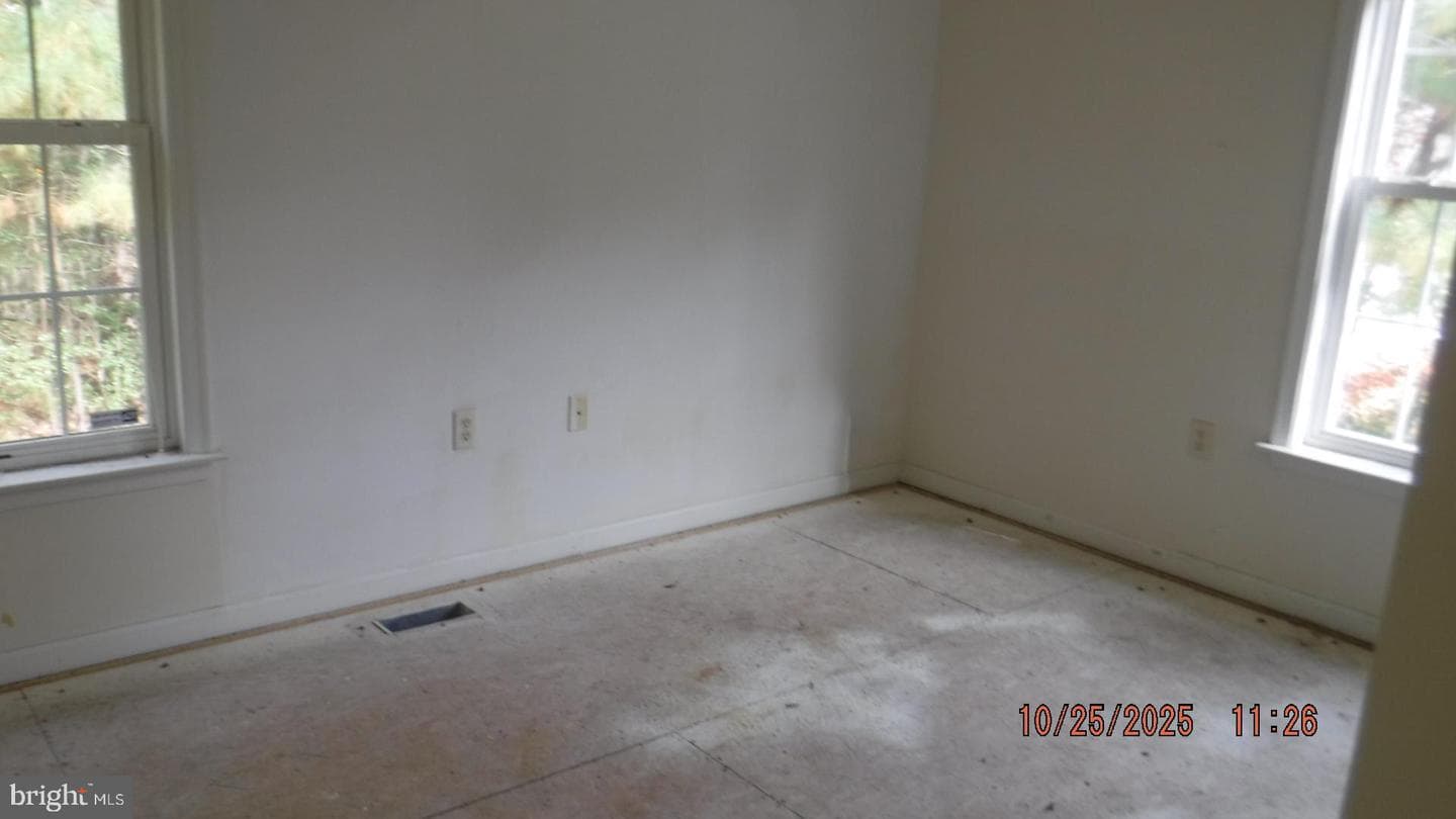594 Welsh Drive photo 8